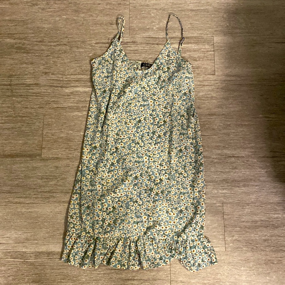 Blue white daisy dress